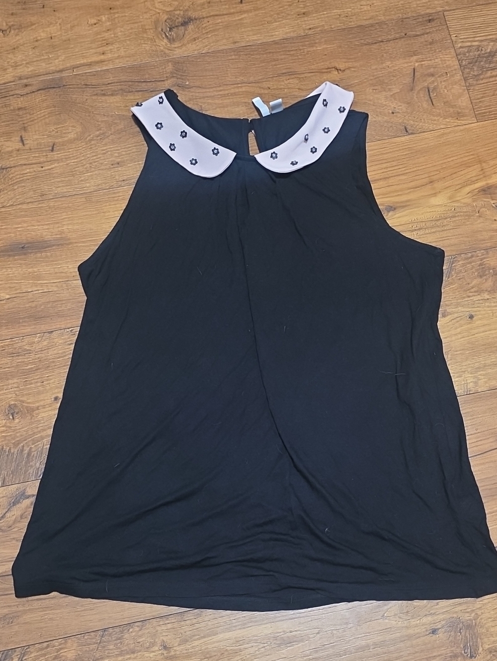Elle Black Sleeveless Top with Light Pink Floral Embellished Peter Pan Collar